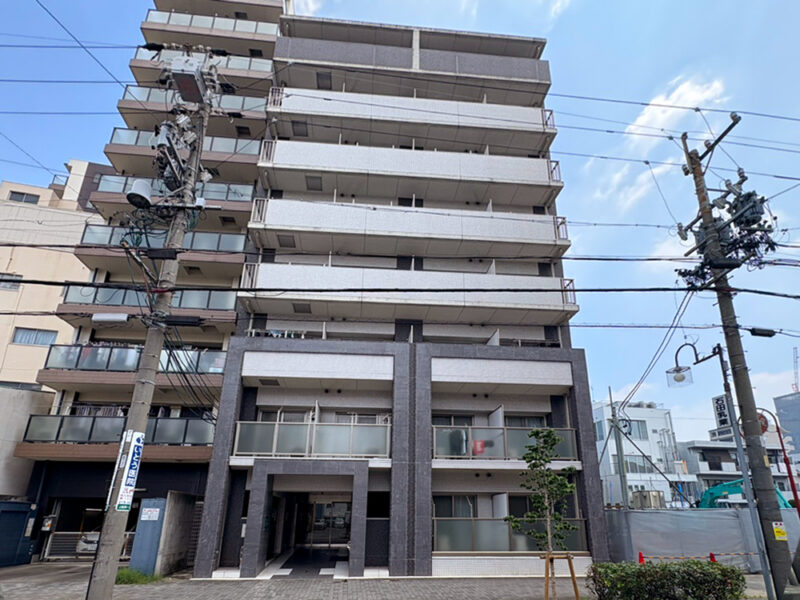 フローライト上前津