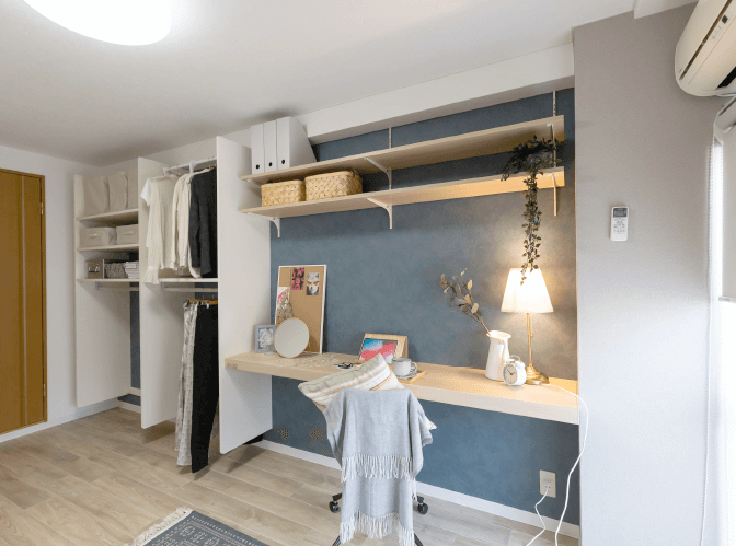 頭を悩ます1Kの収納問題を「棚とハンガーパイプ」で解消。賃料も5,000円アップ！ - AFTER 1