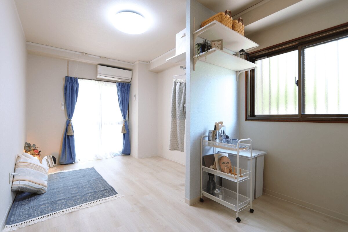 1ルームの「キッチン丸見え問題」を解消し、賃料アップを実現