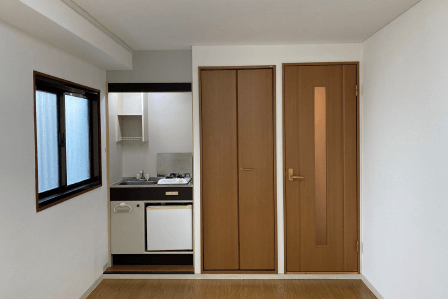 1ルームの「キッチン丸見え問題」を解消し、賃料アップを実現 - AFTER 1